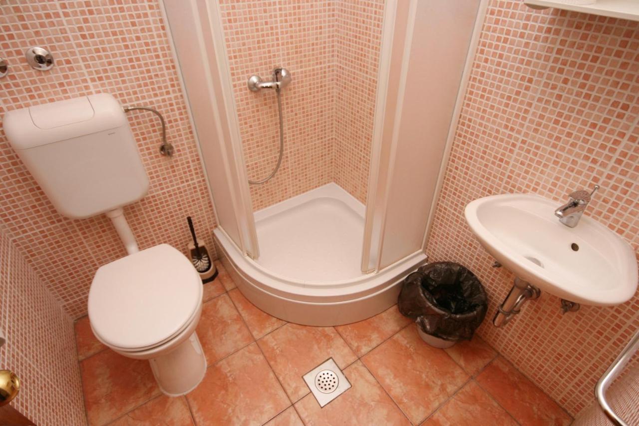 Apartment Podaca 6050A エクステリア 写真