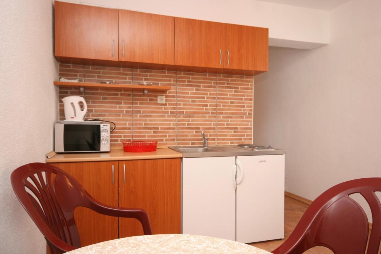 Apartment Podaca 6050A エクステリア 写真